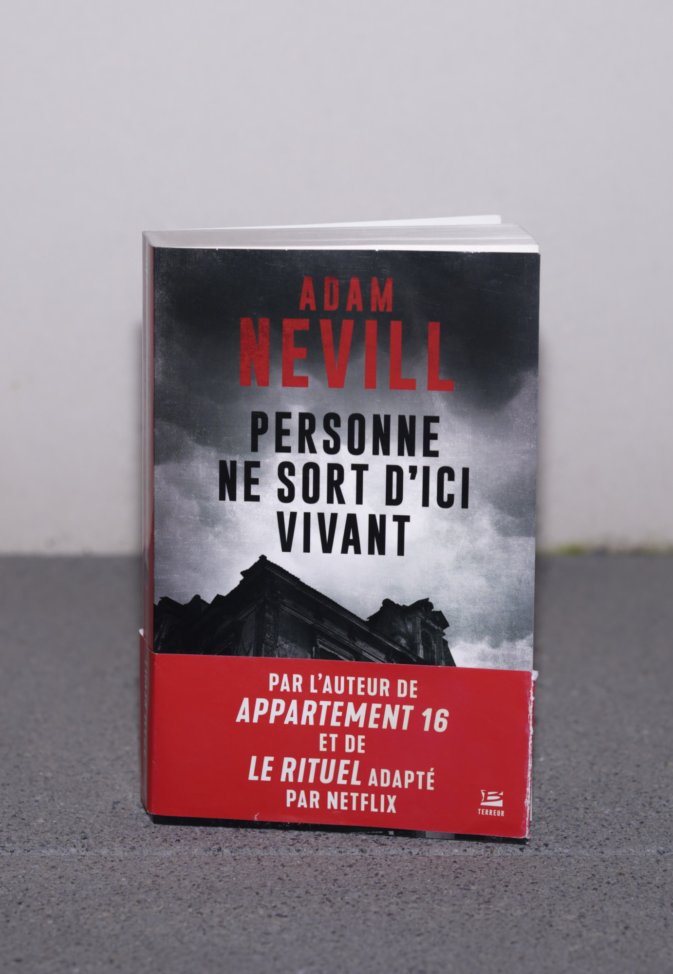 Personne Ne Sort D Ici Vivant Avis Oubliez tout espoir une fois entrez au sein du 82 Edgehill Road car