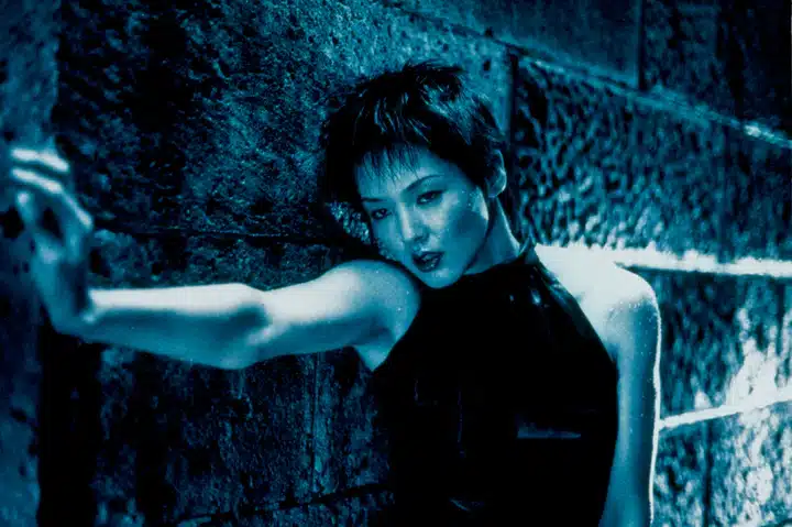 Rinko ( Asuka Kurosawa) dans A Snake of June de Shinya Tsukamoto. Coffret Carlotta Films